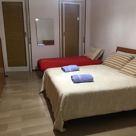 Antonelli Apartment Новара Екстериор снимка