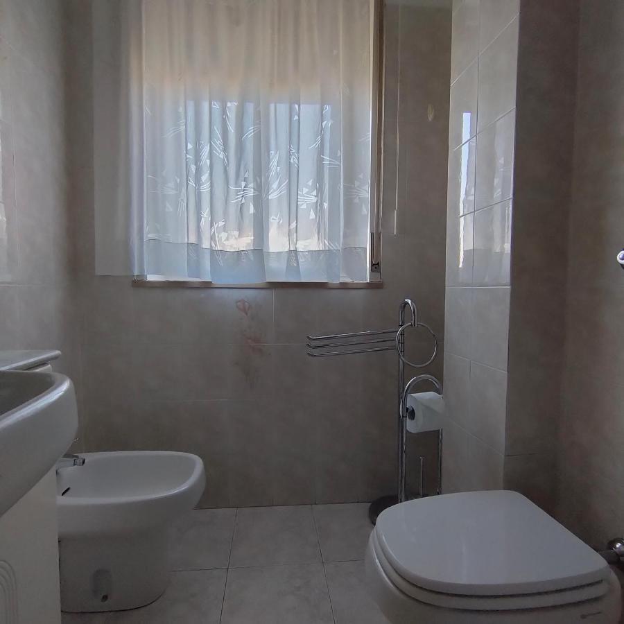Antonelli Apartment Новара Екстериор снимка